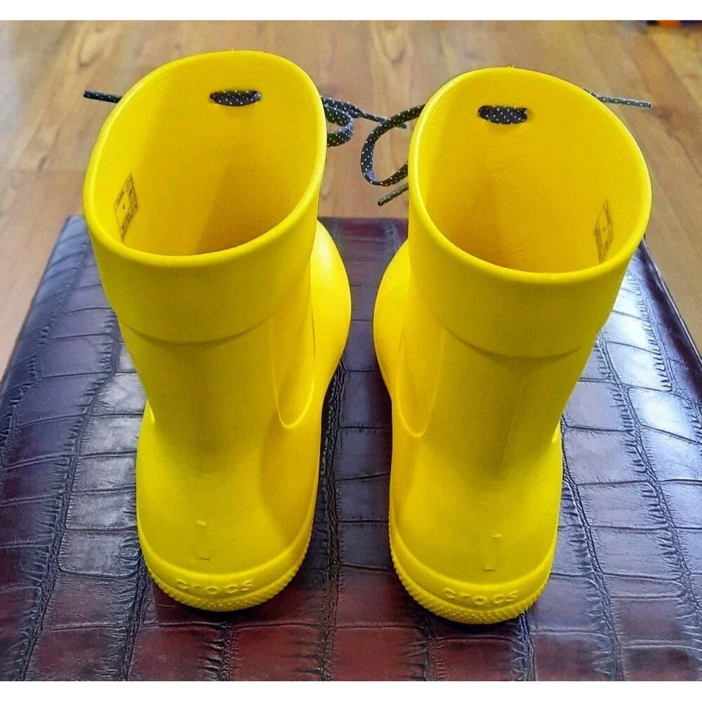 Crocs Freesail Shorty Rain Boot Yellow Waterproof 203851 Women Sz 5 W5 /Kid 3 J3